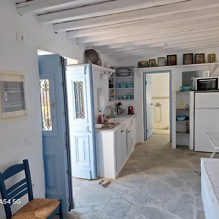 Nyaraló Ancienne Ferme Traditionnelle Katavati